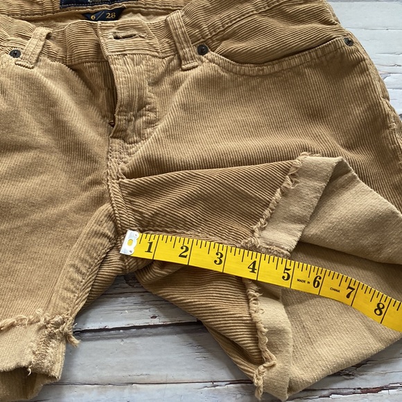 Lucky Brand Courduroy Shorts camel tan color size 28 - Picture 9 of 10